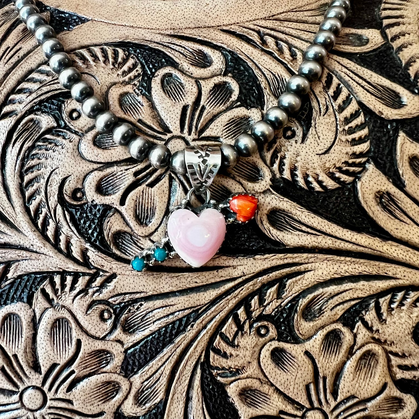 Sterling Queen Conch Heart Arrow Pendant Kingman Turquoise Spiny Oyster