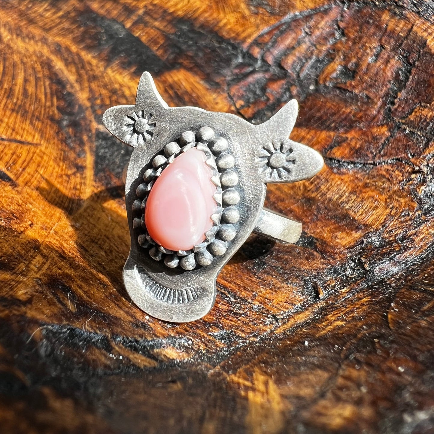 Sterling Silver Queen Conch Cow Ring