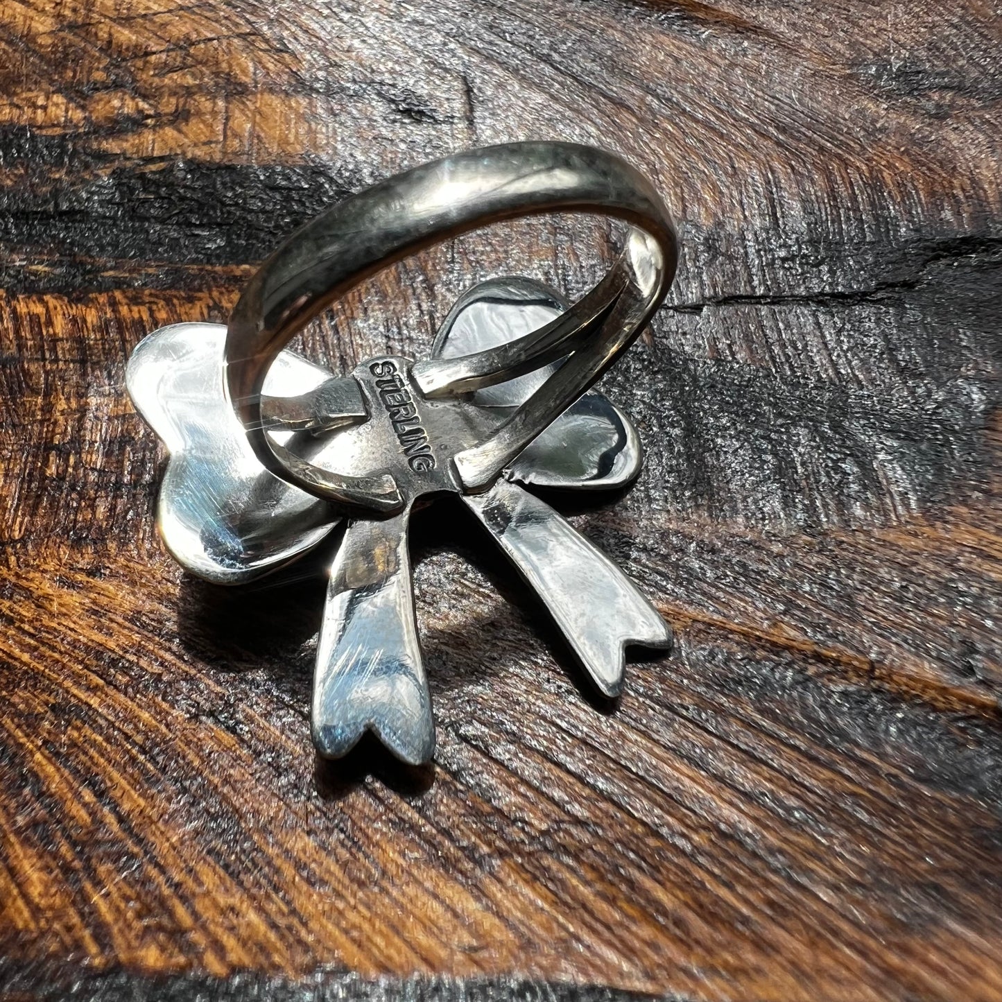 Queen Conch Bow Ring in Sterling Silver – Feminine Southwestern Statement | Size 9