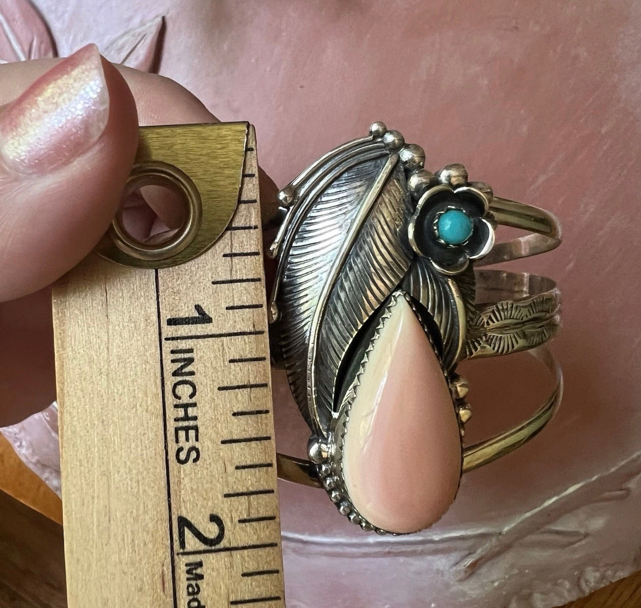 Pink Queen Conch & Kingman Turquoise Sterling Silver Cuff