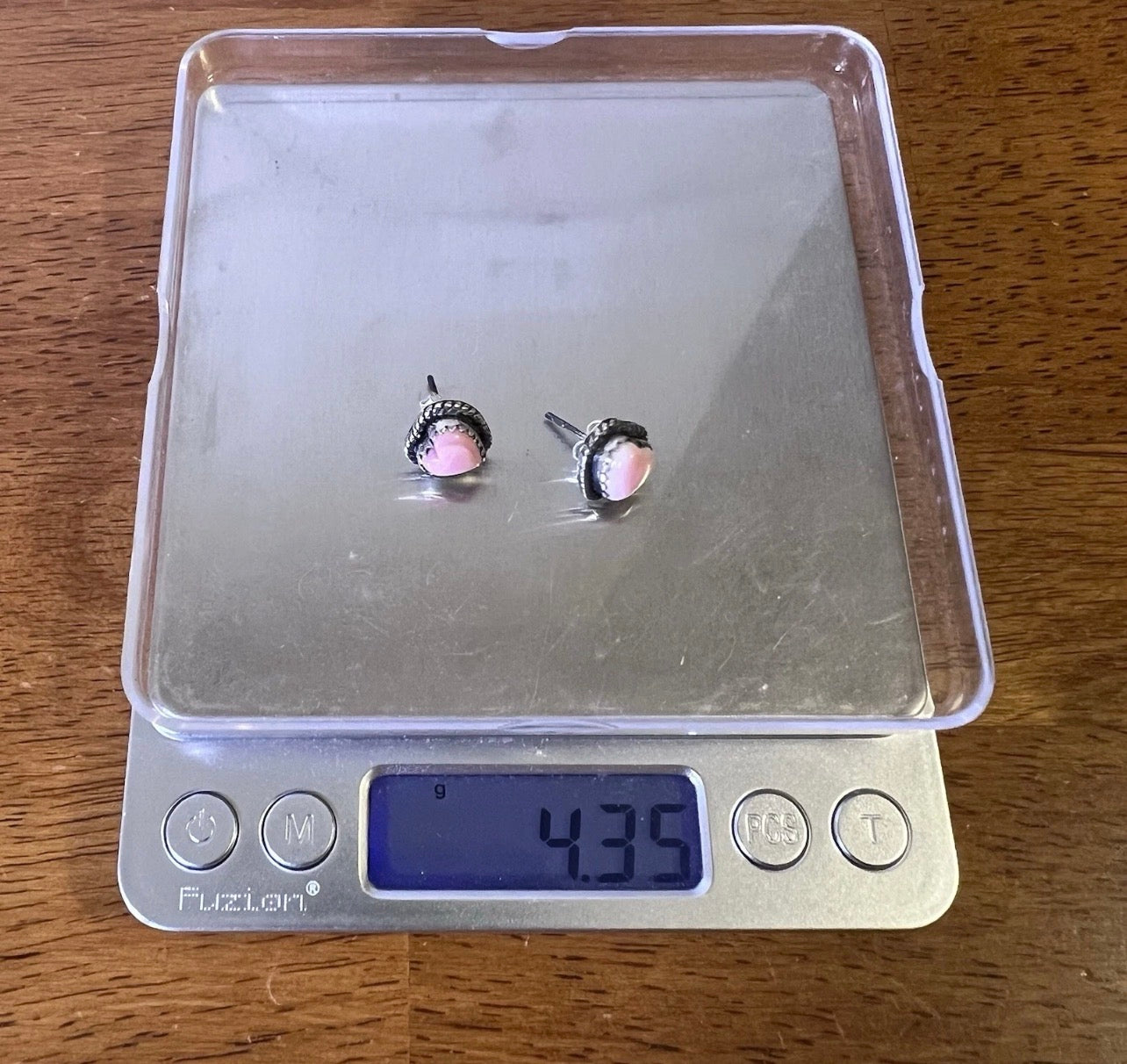 Queen Conch Heart Sterling Silver Stud Earrings