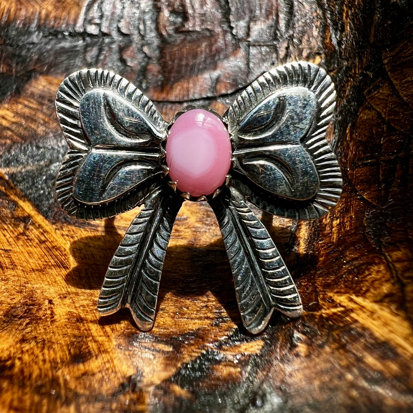 Queen Conch Bow Ring in Sterling Silver – Feminine Southwestern Statement | Size 9
