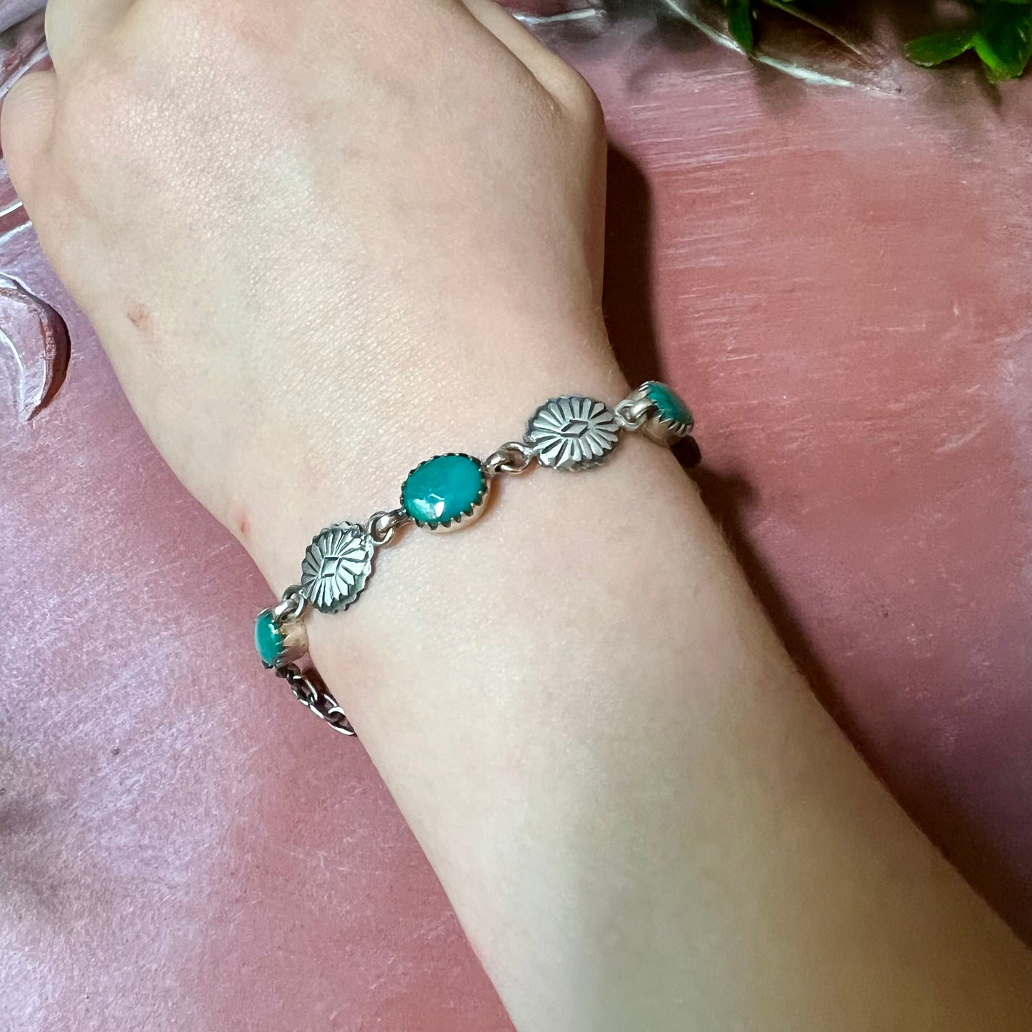 Kingman Turquoise Concho Link Bracelet Sterling Silver Size 7.25