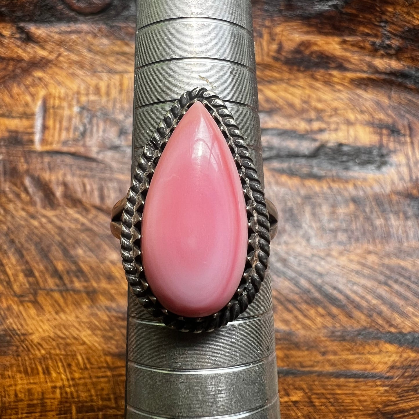 Sterling Silver Queen Conch Ring Size 8 Pink Conch Teardrop Statement