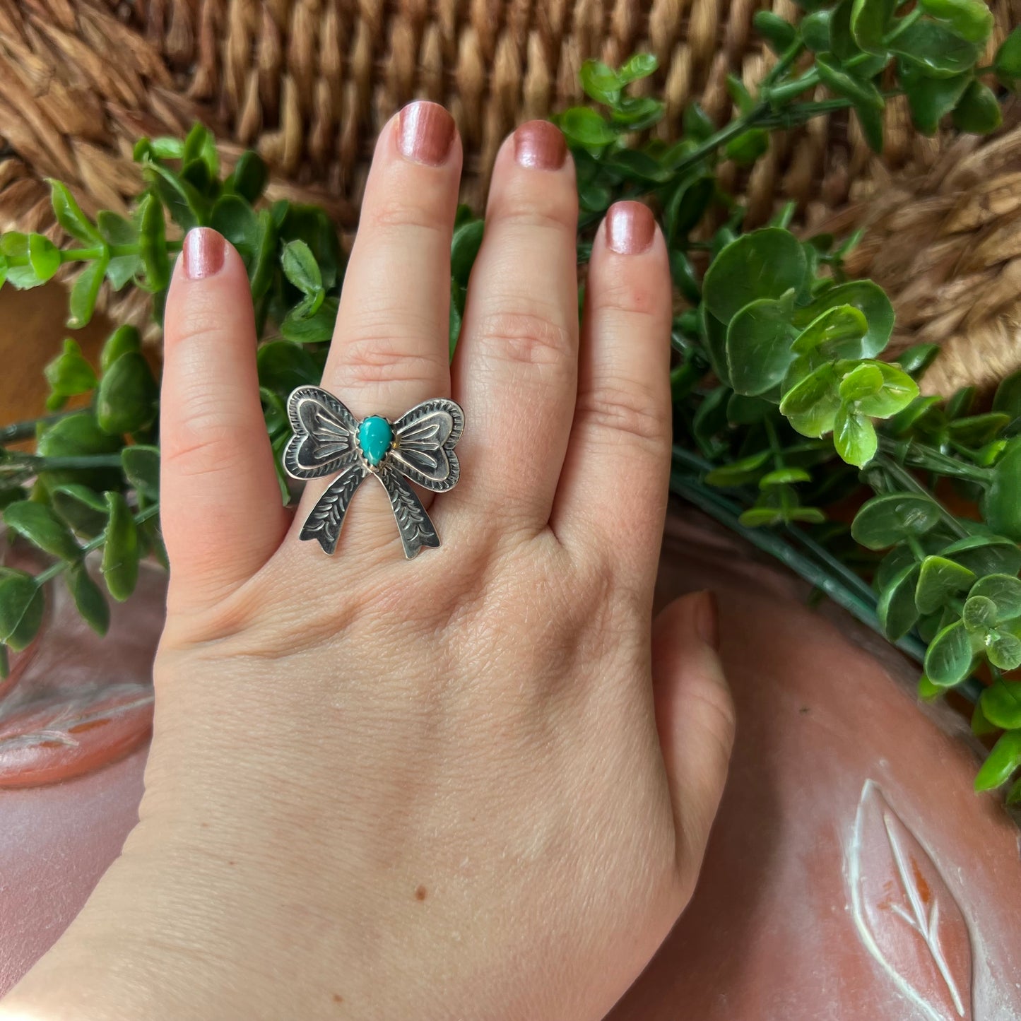 925 Sterling Silver Kingman Turquoise Bow Ring Size 8 Western Statement Ring