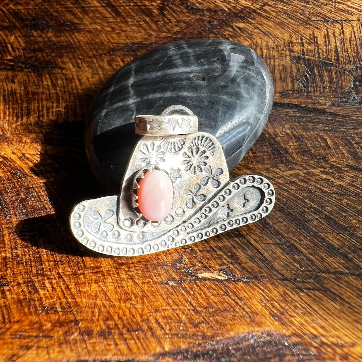 Sterling Silver | Queen Conch Cowboy  Hat Pendant