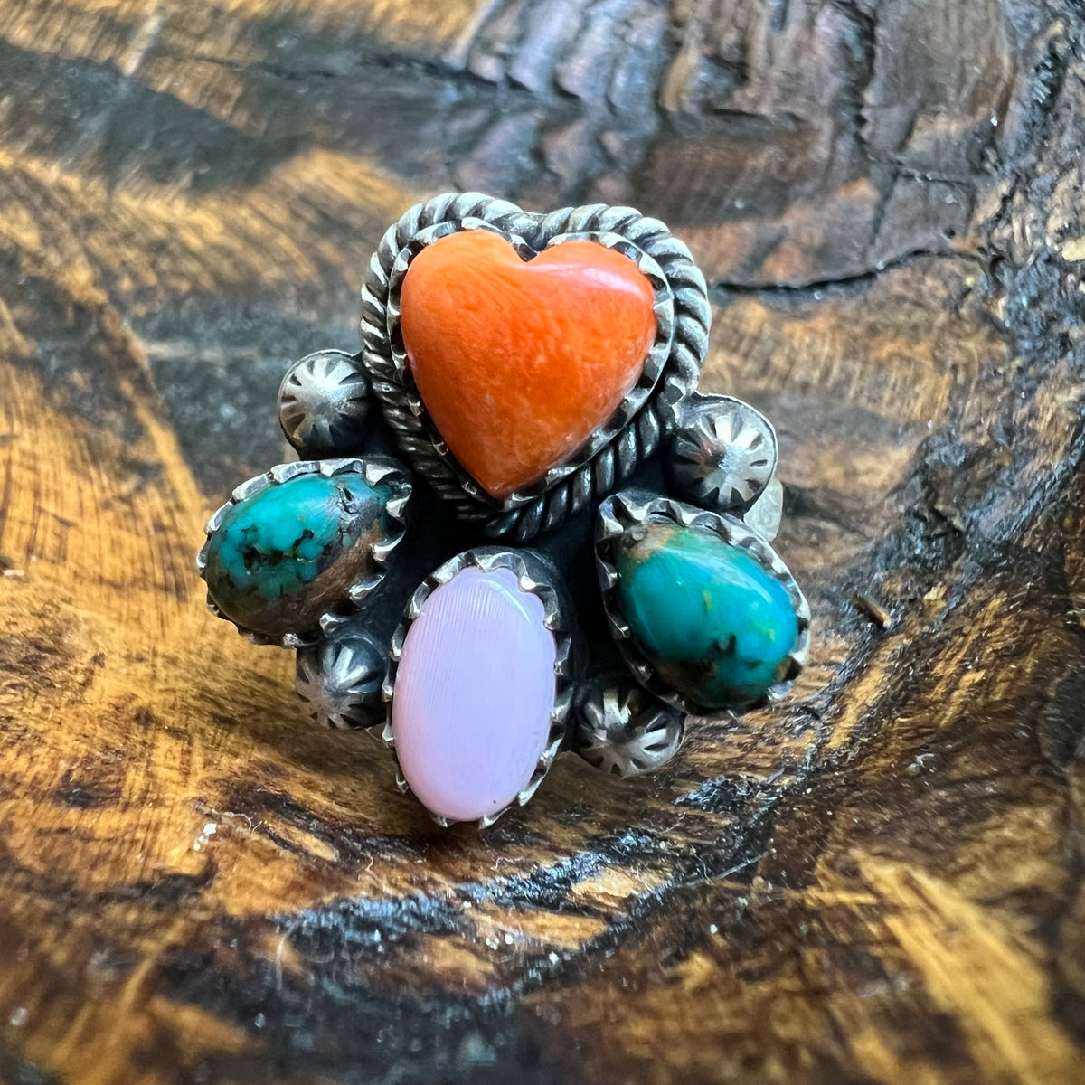 Sterling Silver Spiny Oyster, Kingman Turquoise & Queen Conch Cluster Ring – Size 9