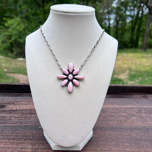 Pink Conch Cluster Statement Necklace
Necklace Only – Ring Sold Separately