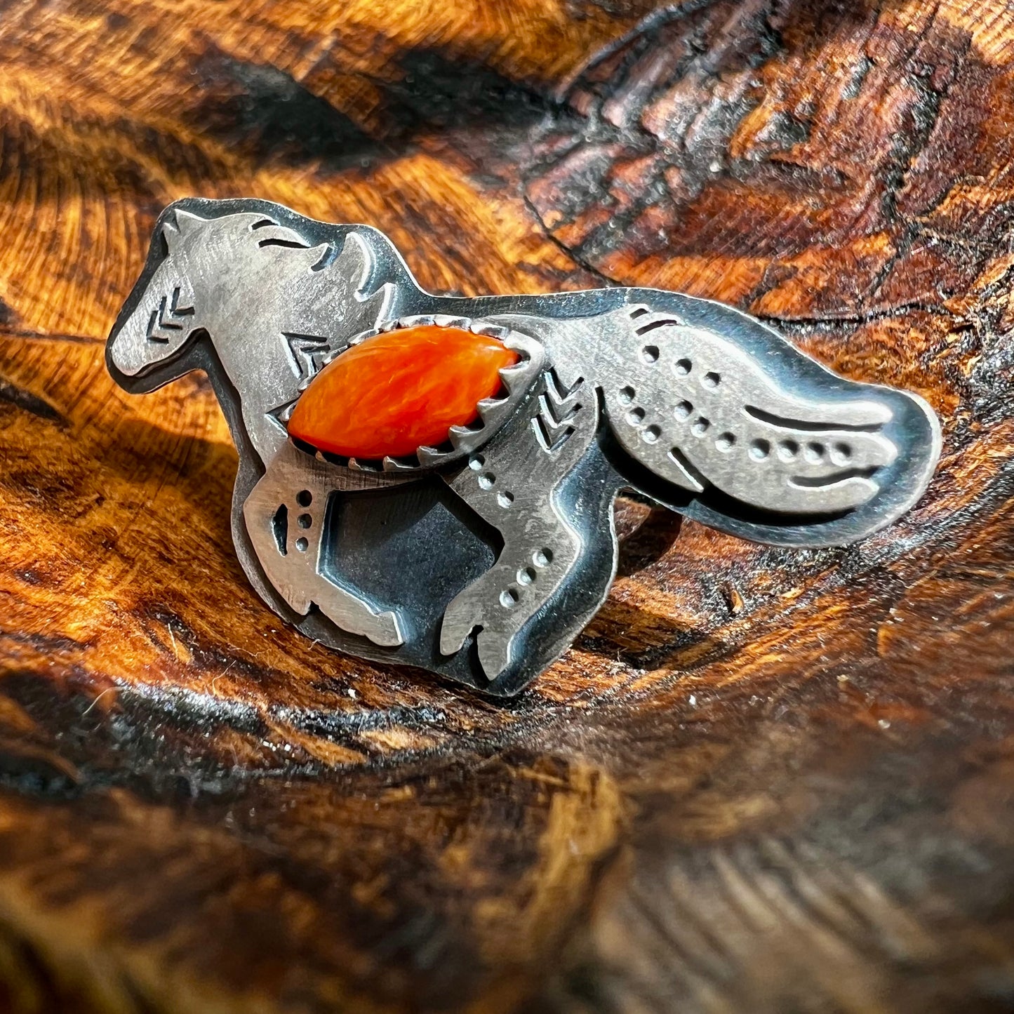 Sterling Silver Spiny Oyster Running Horse Ring Size 8 Adjustable