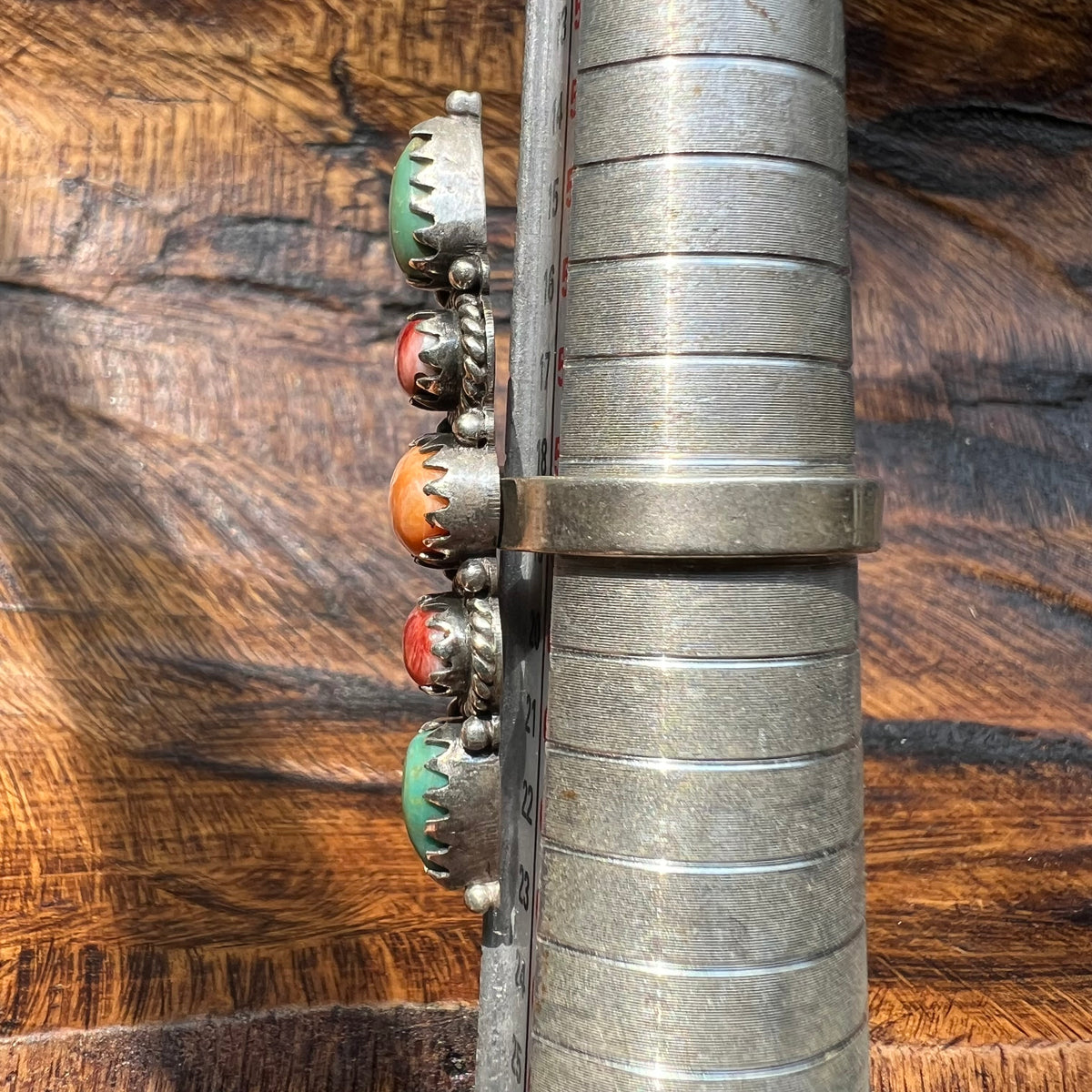 Sterling Silver Kingman Turquoise & Spiny Oyster Crawler Ring – Adjustable