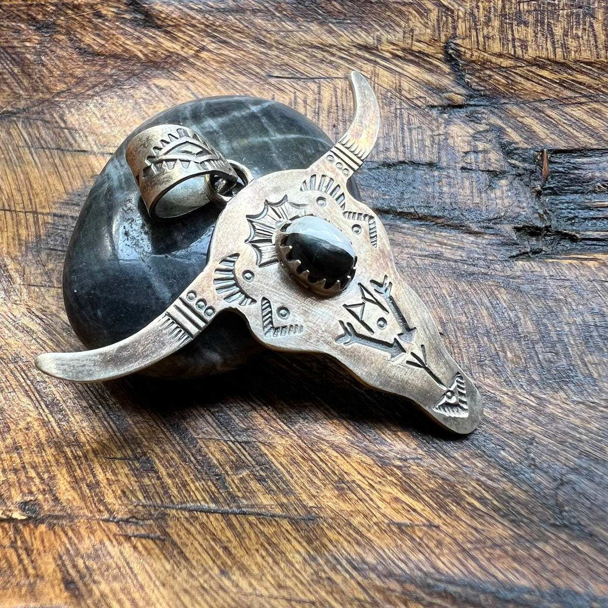 Sterling Silver Steer Head Pendant – Sonoran Gold or White Buffalo