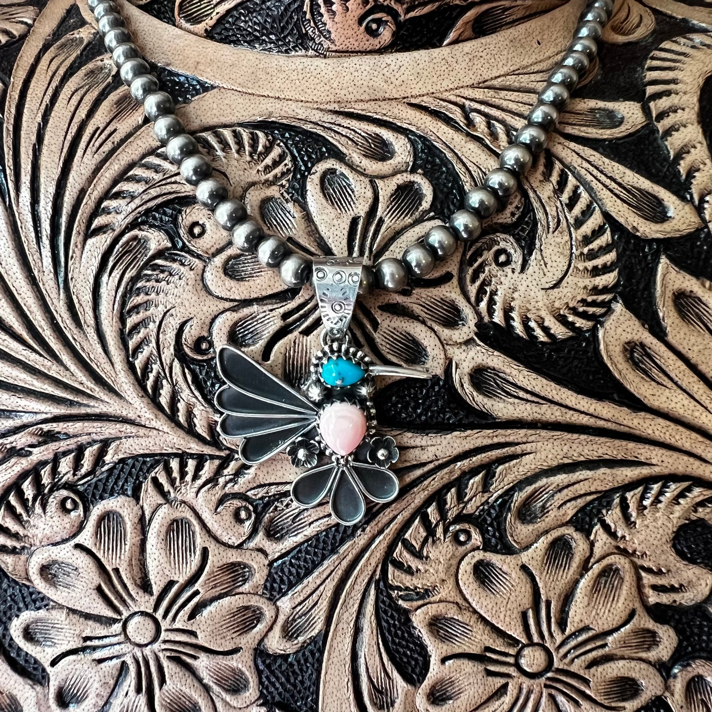 Sterling Silver Hummingbird Pendant – Pink Conch & Kingman Turquoise