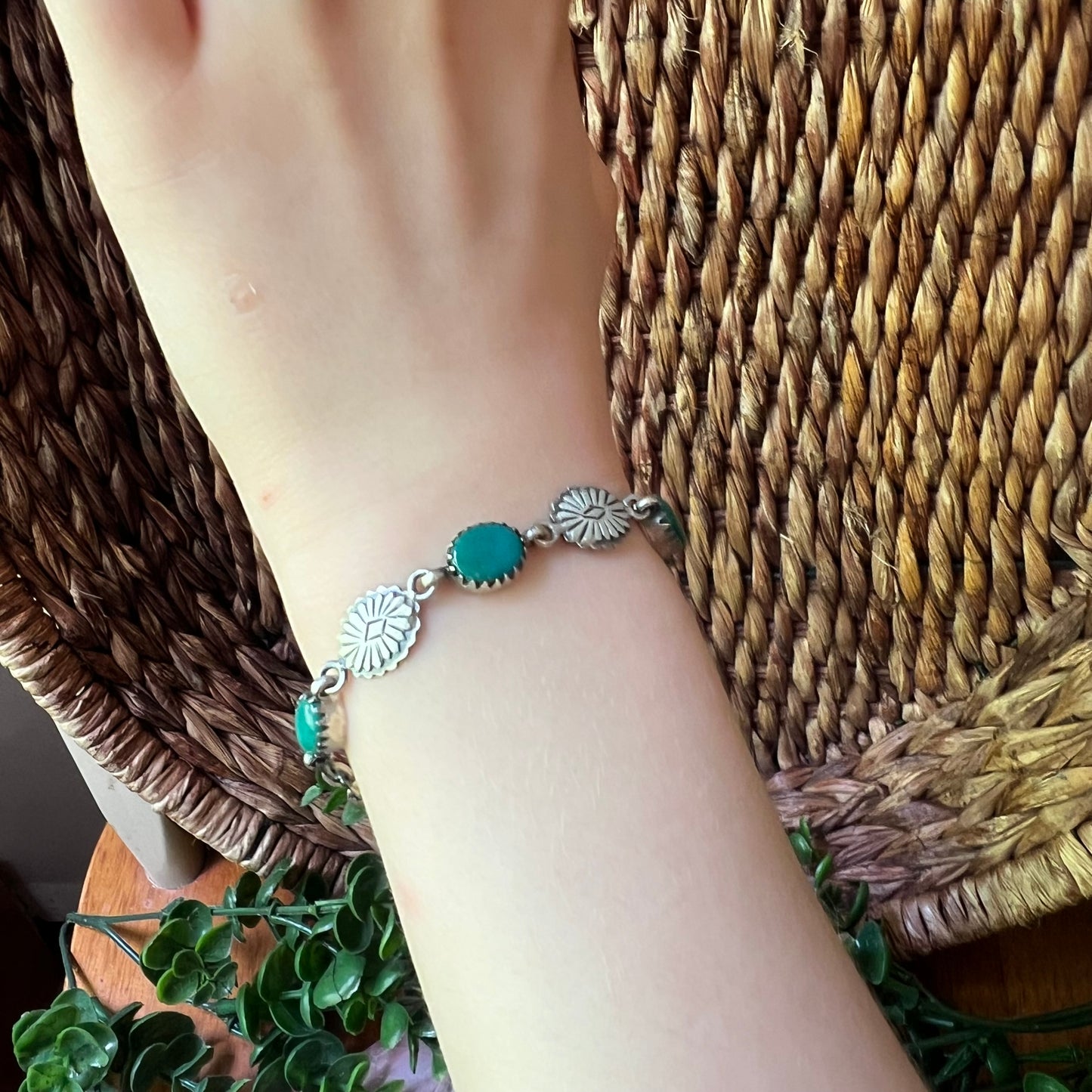 Kingman Turquoise Concho Link Bracelet Sterling Silver Size 7.25