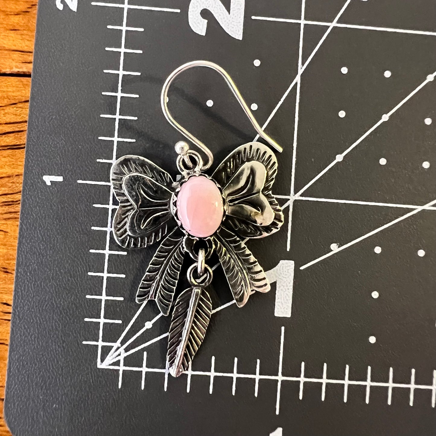 Queen Conch Bow & Feather Sterling Silver Earrings