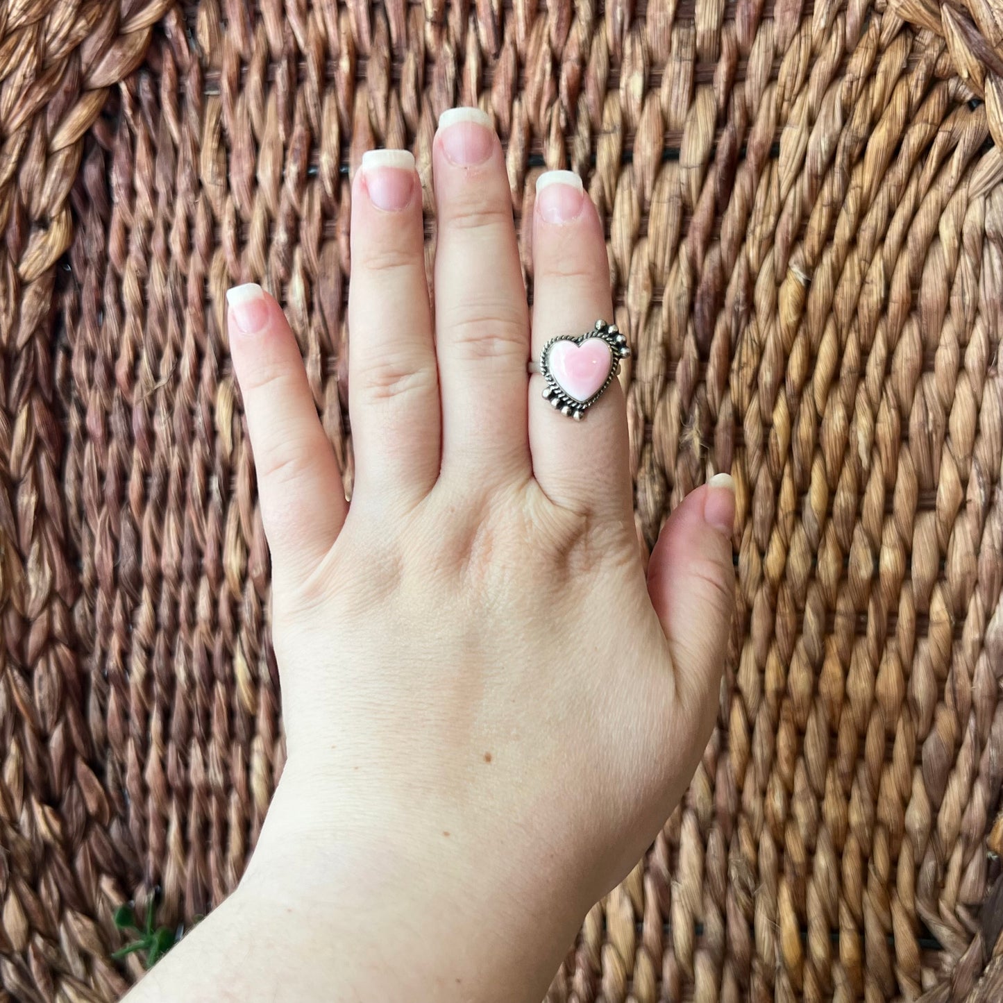 Sterling Silver Queen Conch Heart Ring Size 7