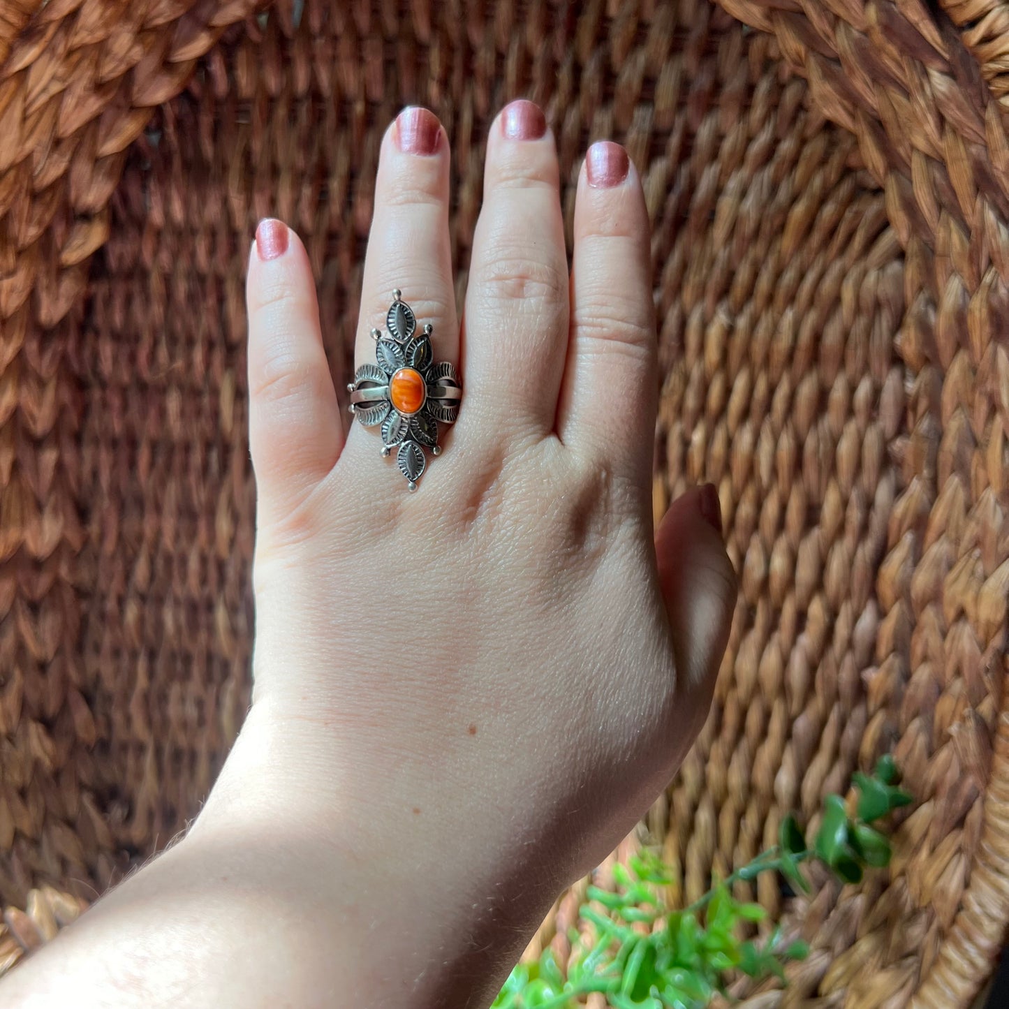 925 Sterling Silver Spiny Oyster Statement Ring Handmade Floral Size 9