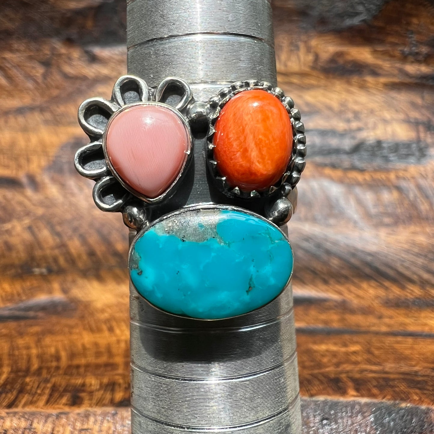 Kingman Turquoise, Spiny Oyster & Queen Conch Sterling Silver Ring – Size 9