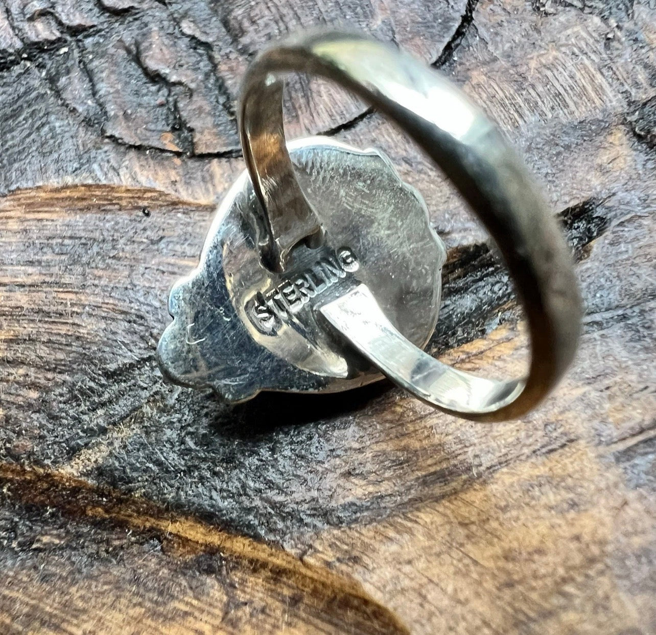 Queen Conch Heart Sterling Silver Ring — Size 7