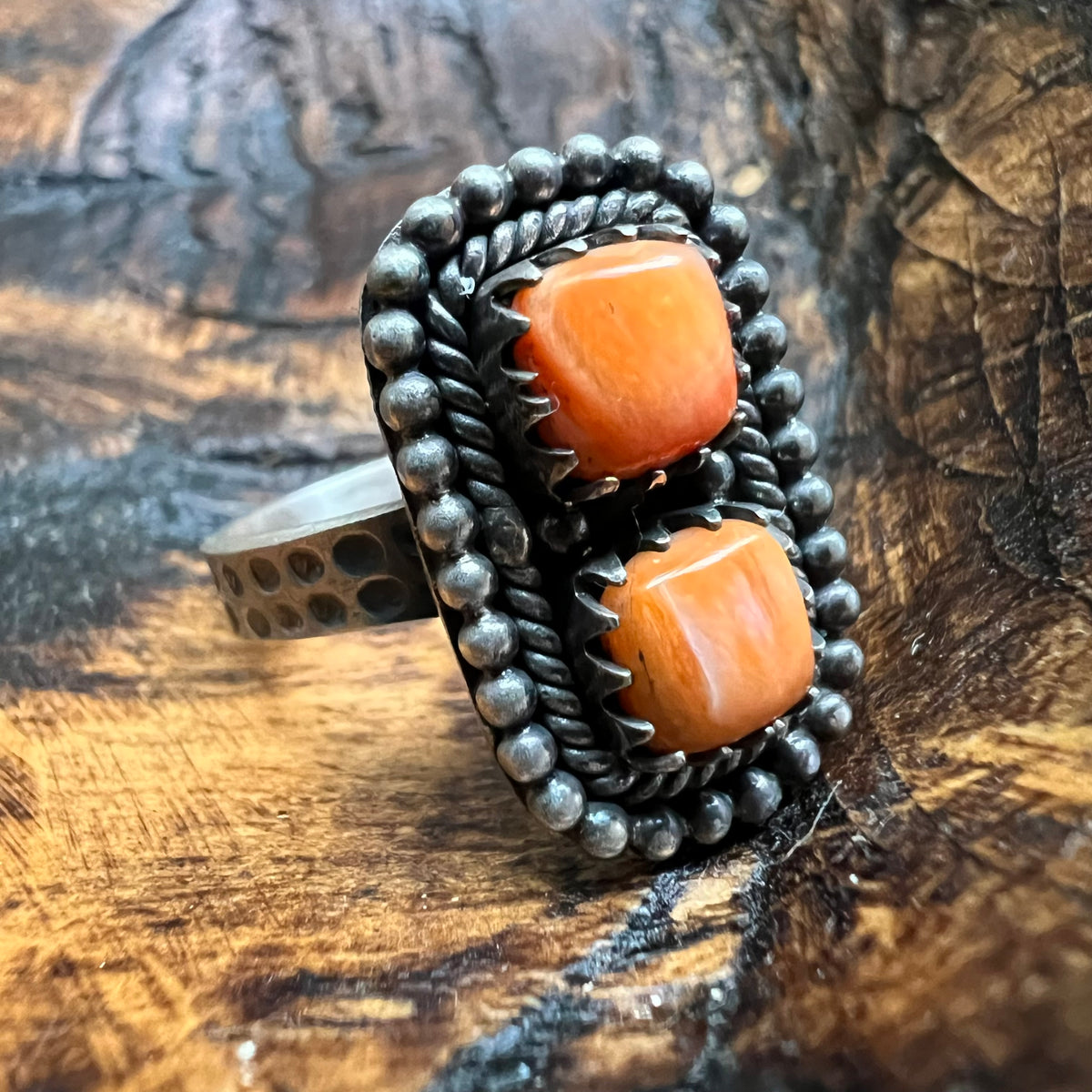 Sterling Silver | Spiny Oyster Double Stone Ring Size 9