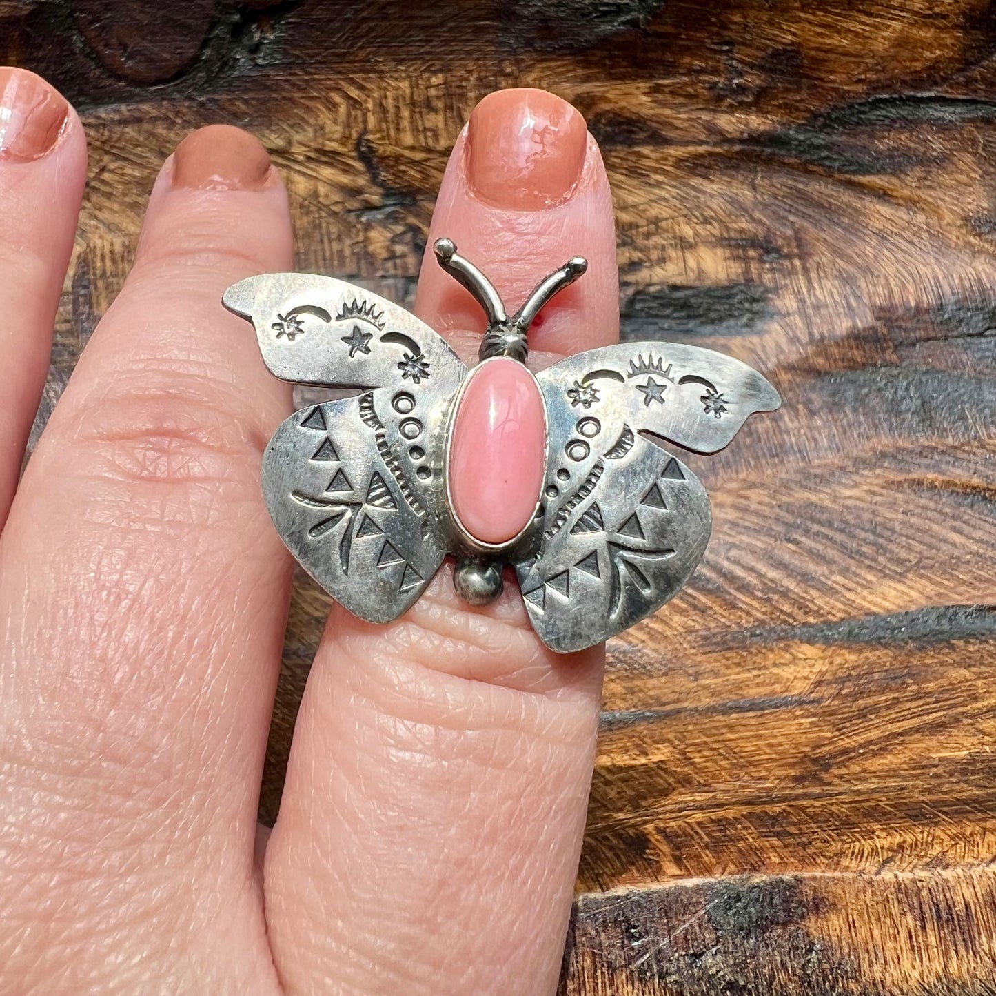 Pink Queen Conch Moth Ring – Sterling Silver Southwestern Statement Ring