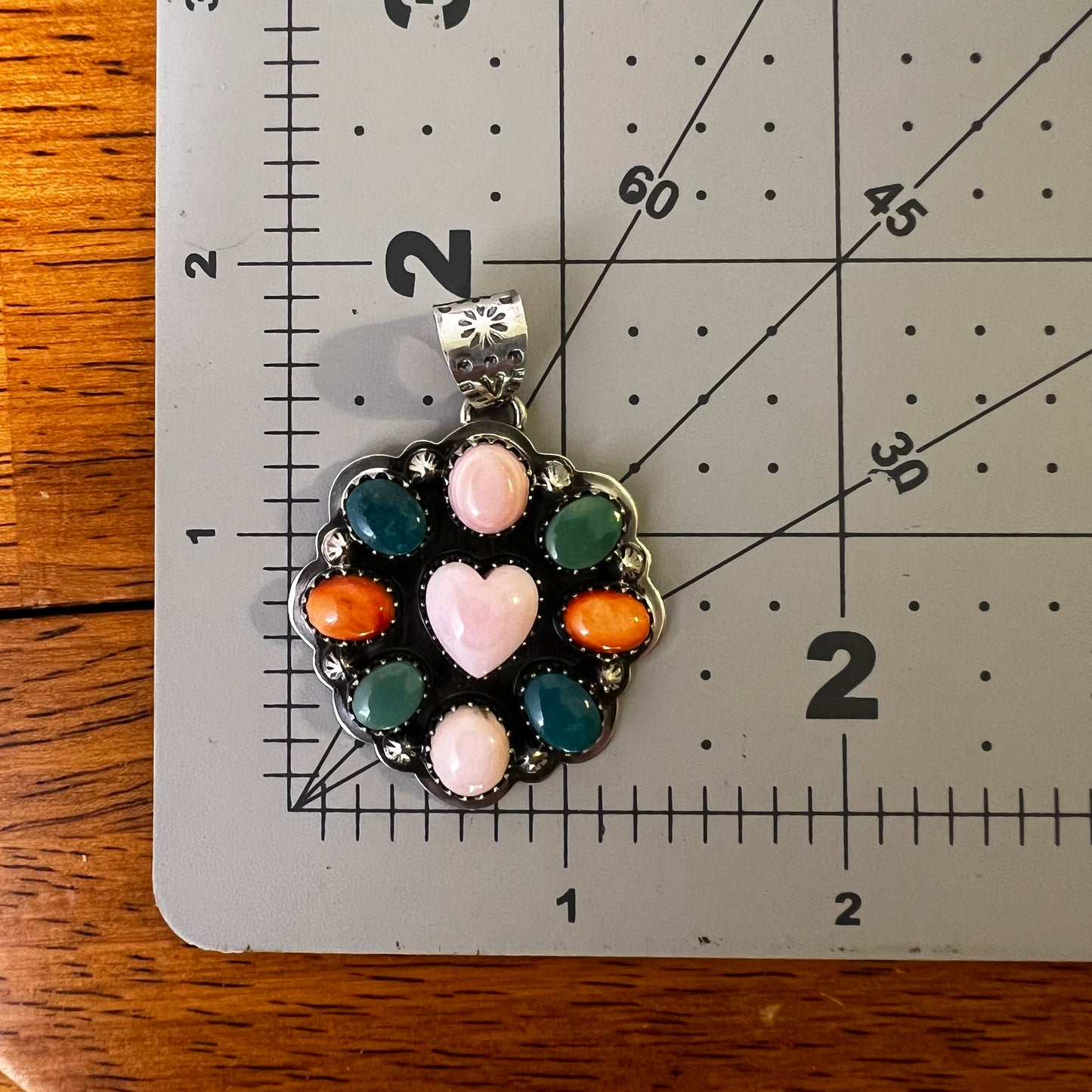 Queen Conch, Kingman Turquoise & Spiny Oyster Cluster Heart Pendant