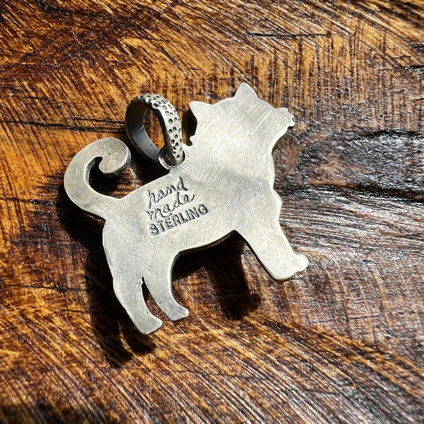 Sterling Silver Queen Conch Cat Pendant | Handmade Southwestern Kitty
