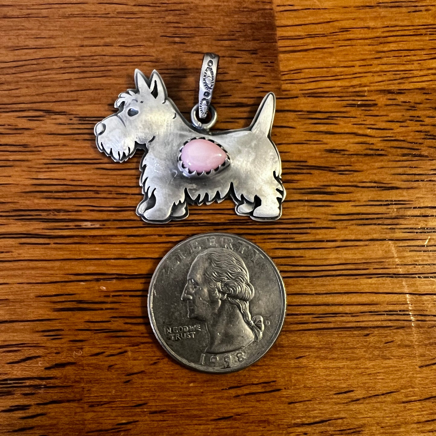 Sterling Silver Queen Conch Scottie Dog Pendant