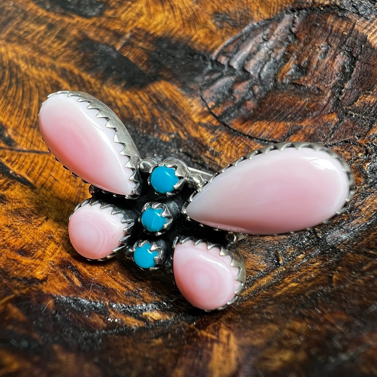 Pink Queen Conch & Kingman Turquoise Butterfly Statement Ring – Size 8