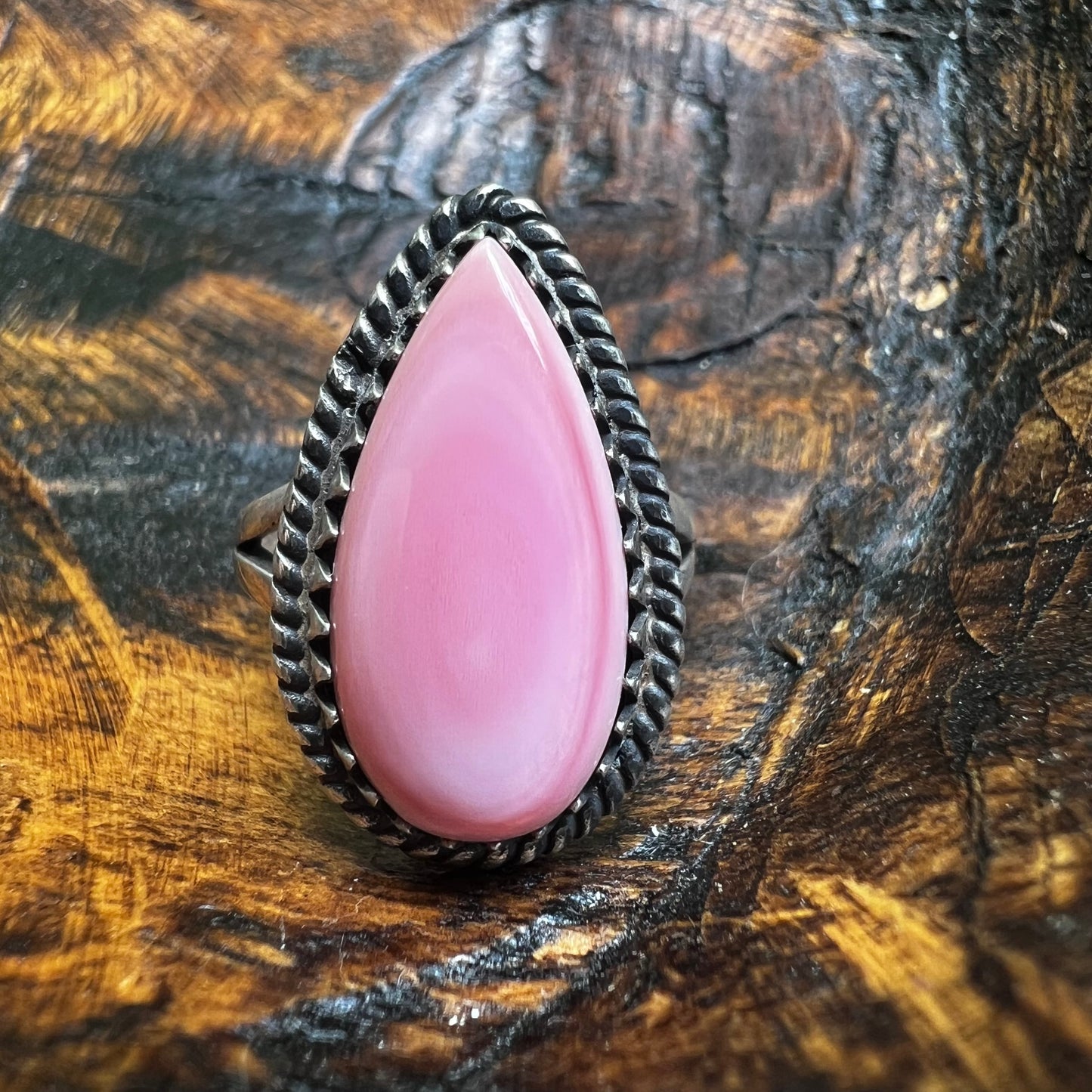 Sterling Silver Queen Conch Ring Size 8 Pink Conch Teardrop Statement