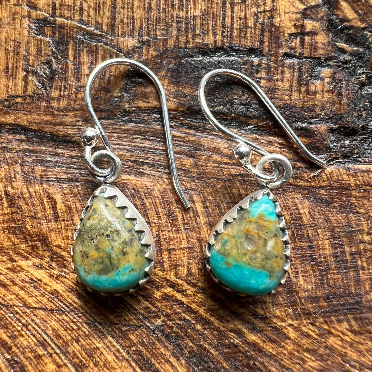 Sterling Silver Everyday Dangle Earrings – Queen Conch, Turquoise or Spiny Oyster
