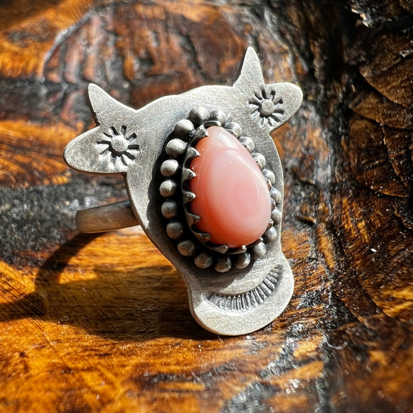 Sterling Silver Queen Conch Cow Ring