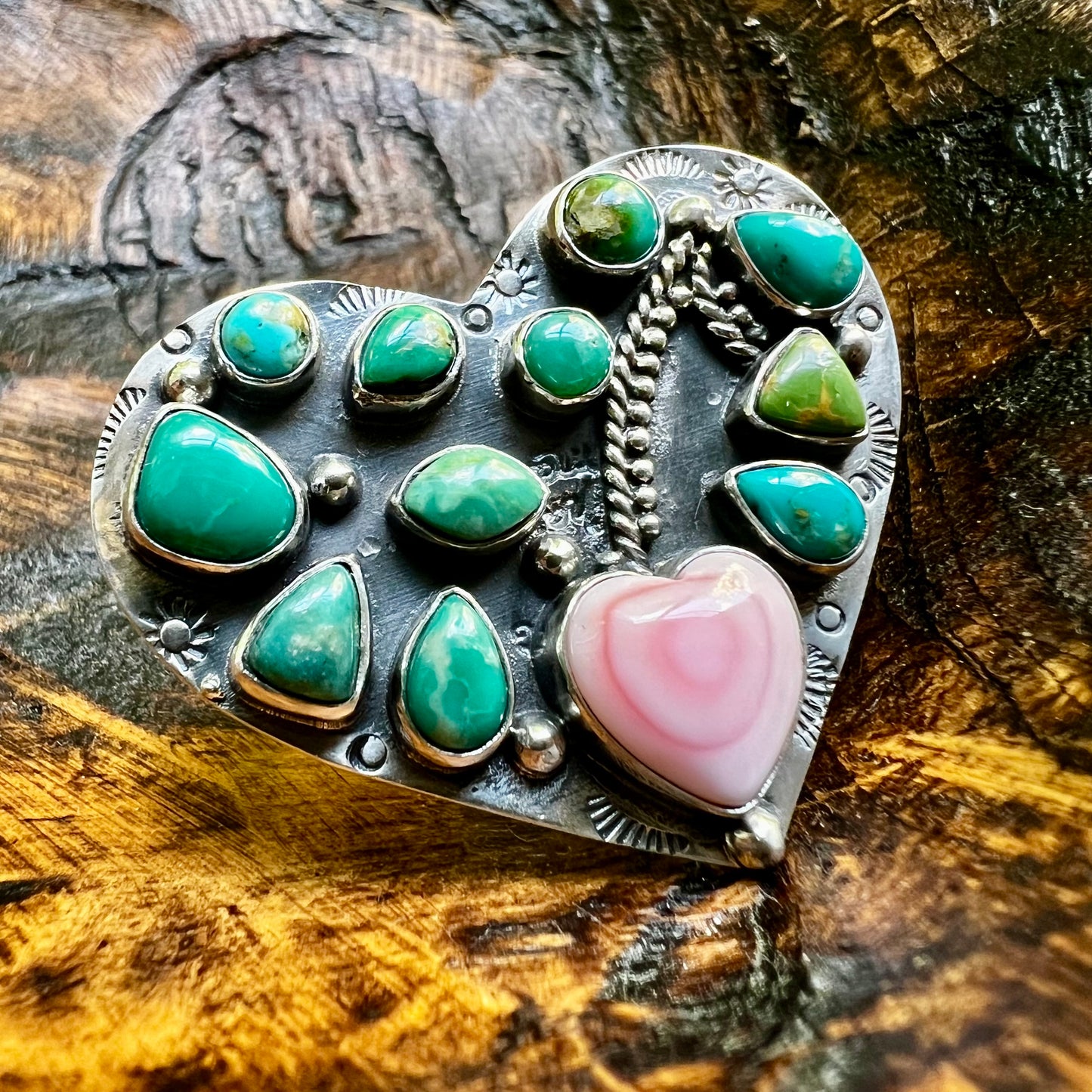 Kingman Turquoise & Queen Conch Heart Ring – Sterling Silver Size 7