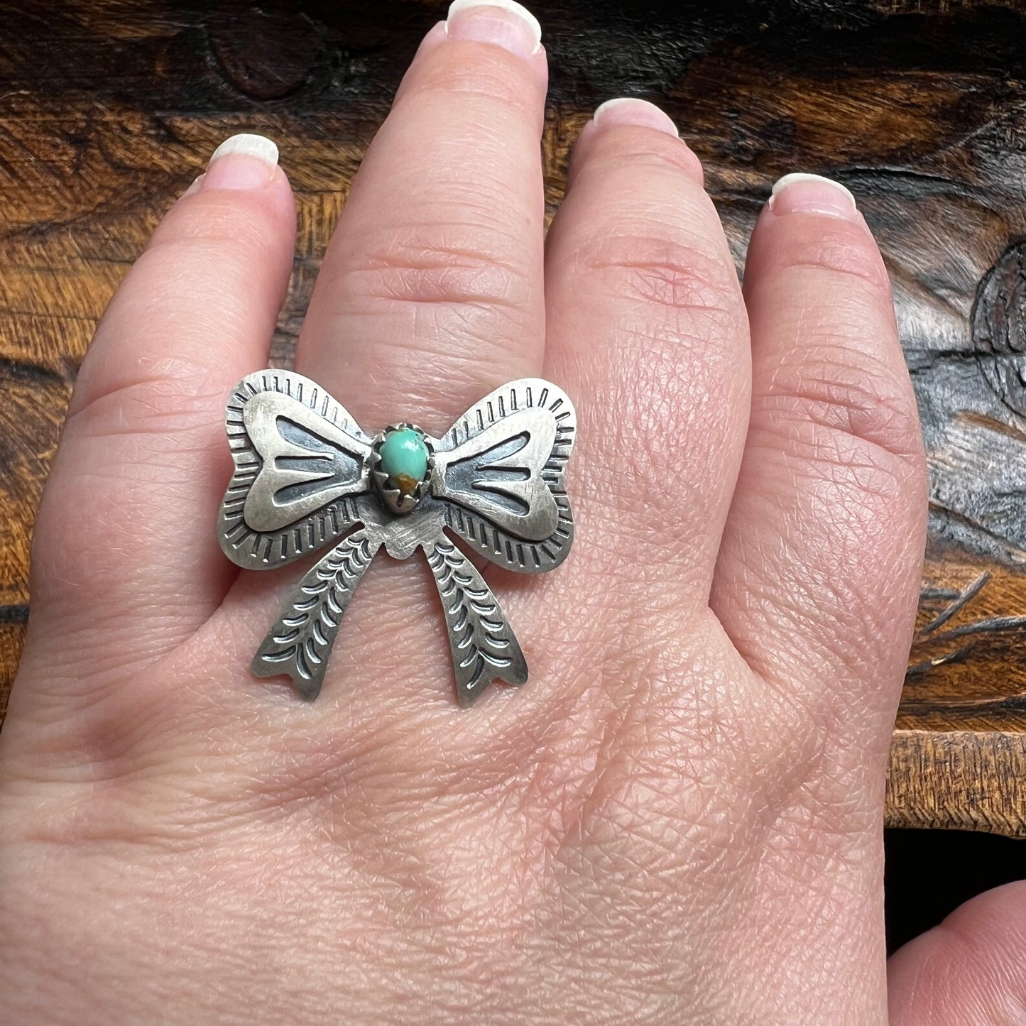 Sterling Silver Kingman Turquoise Bow Ring Size 9 (Adjustable)