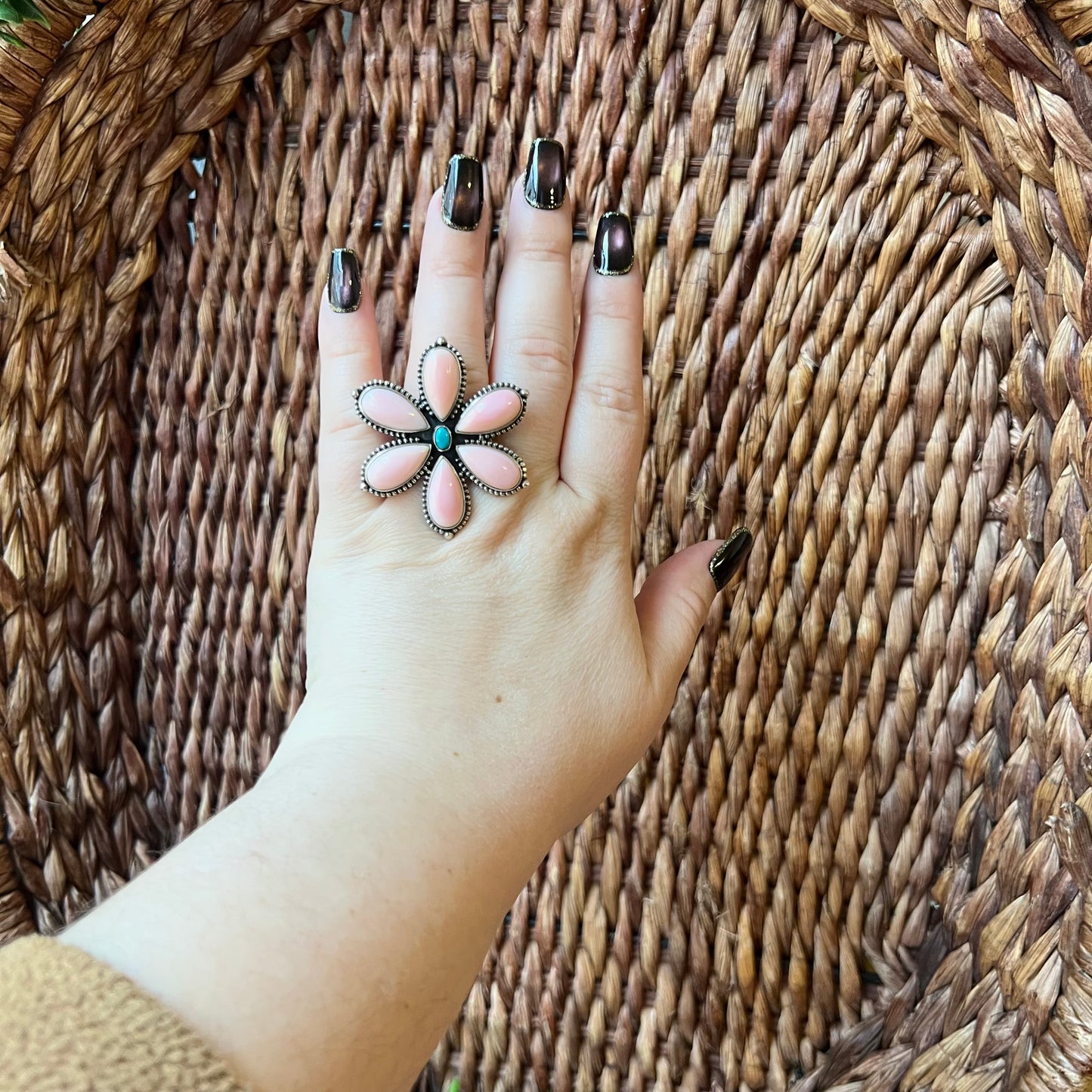 Queen Conch & Kingman Turquoise Flower Ring – Sterling Silver Statement | Size 8.5