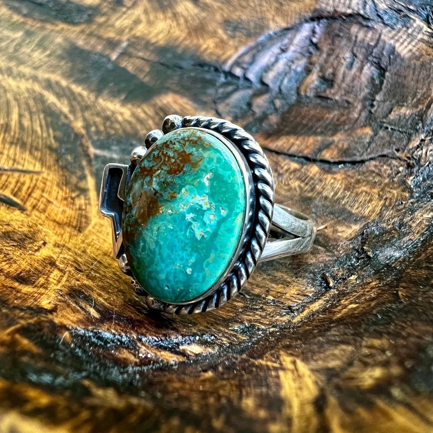 Kingman Turquoise Lightning Bolt Ring – Sterling Silver Size 10
