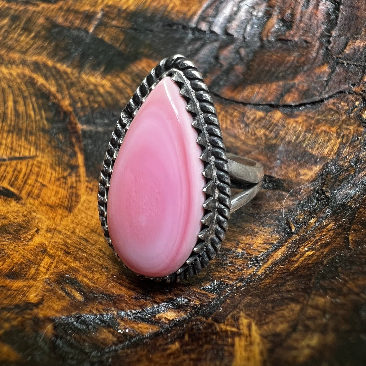 Sterling Silver Queen Conch Ring Size 8 Pink Conch Teardrop Statement