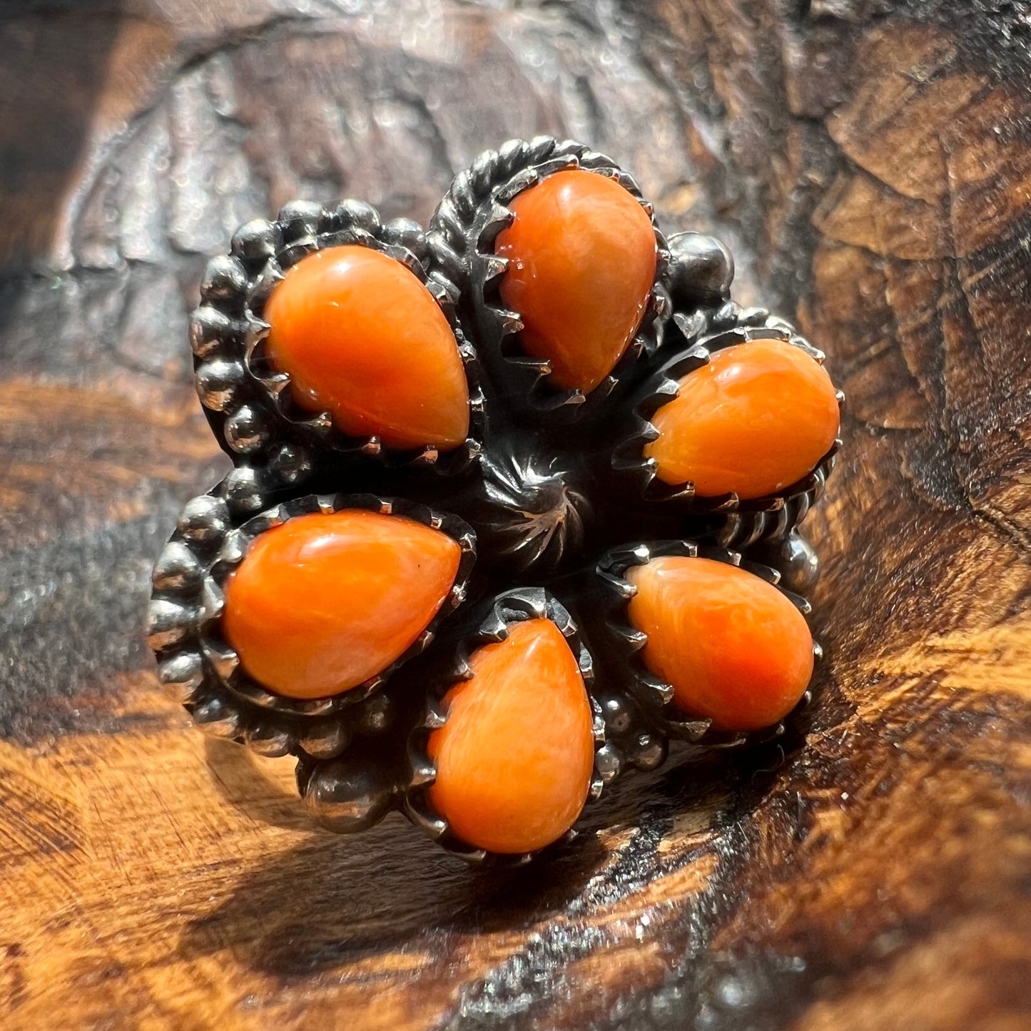 Spiny Oyster Floral Cluster Ring in Sterling Silver