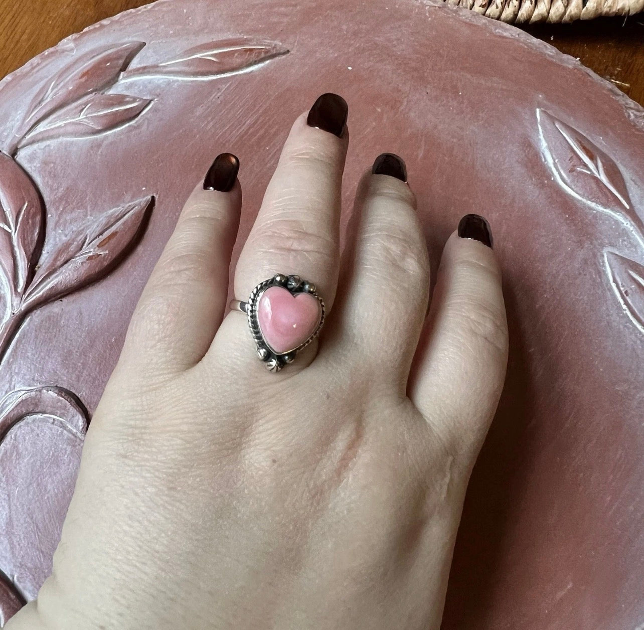 Queen Conch Heart Sterling Silver Ring — Size 7
