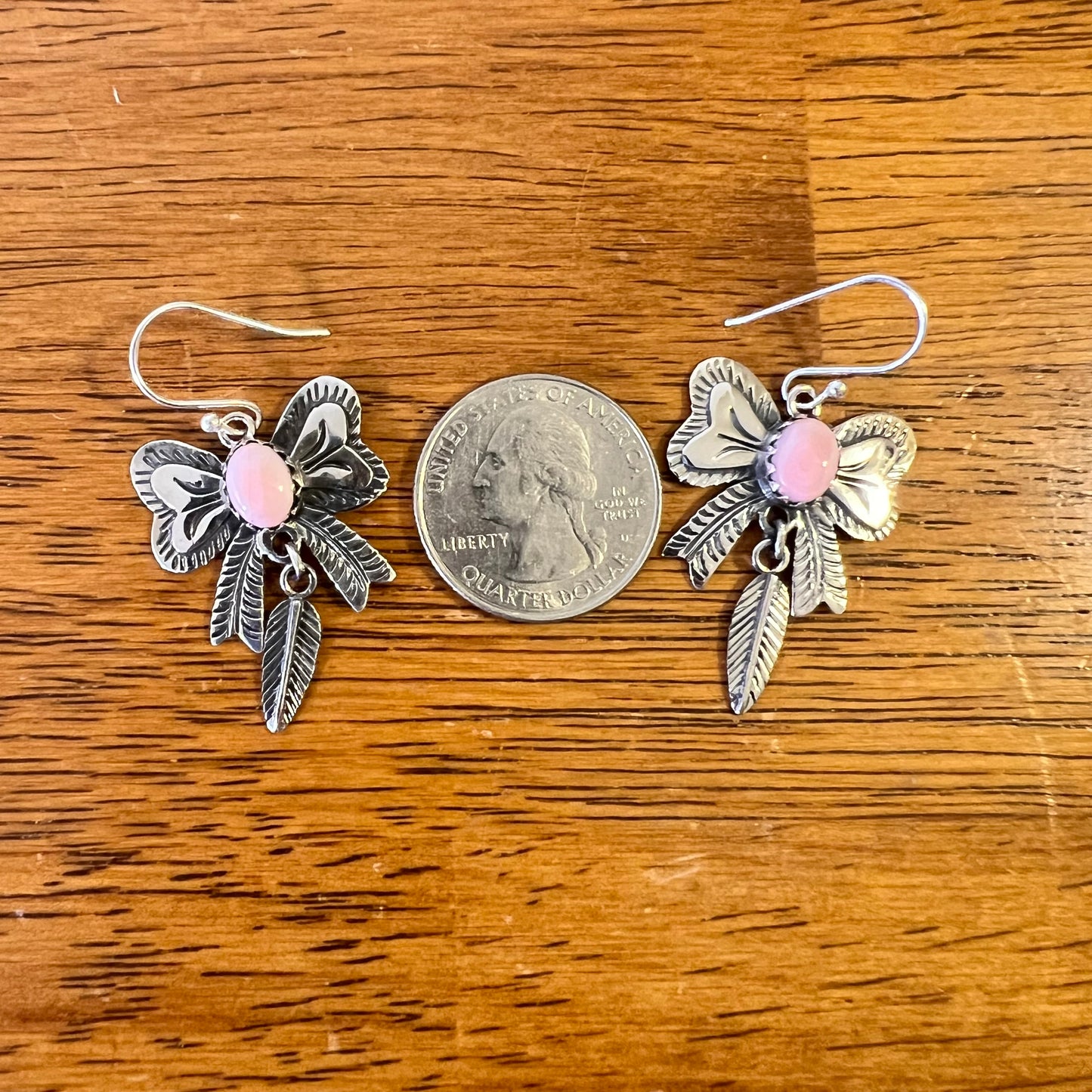 Queen Conch Bow & Feather Sterling Silver Earrings
