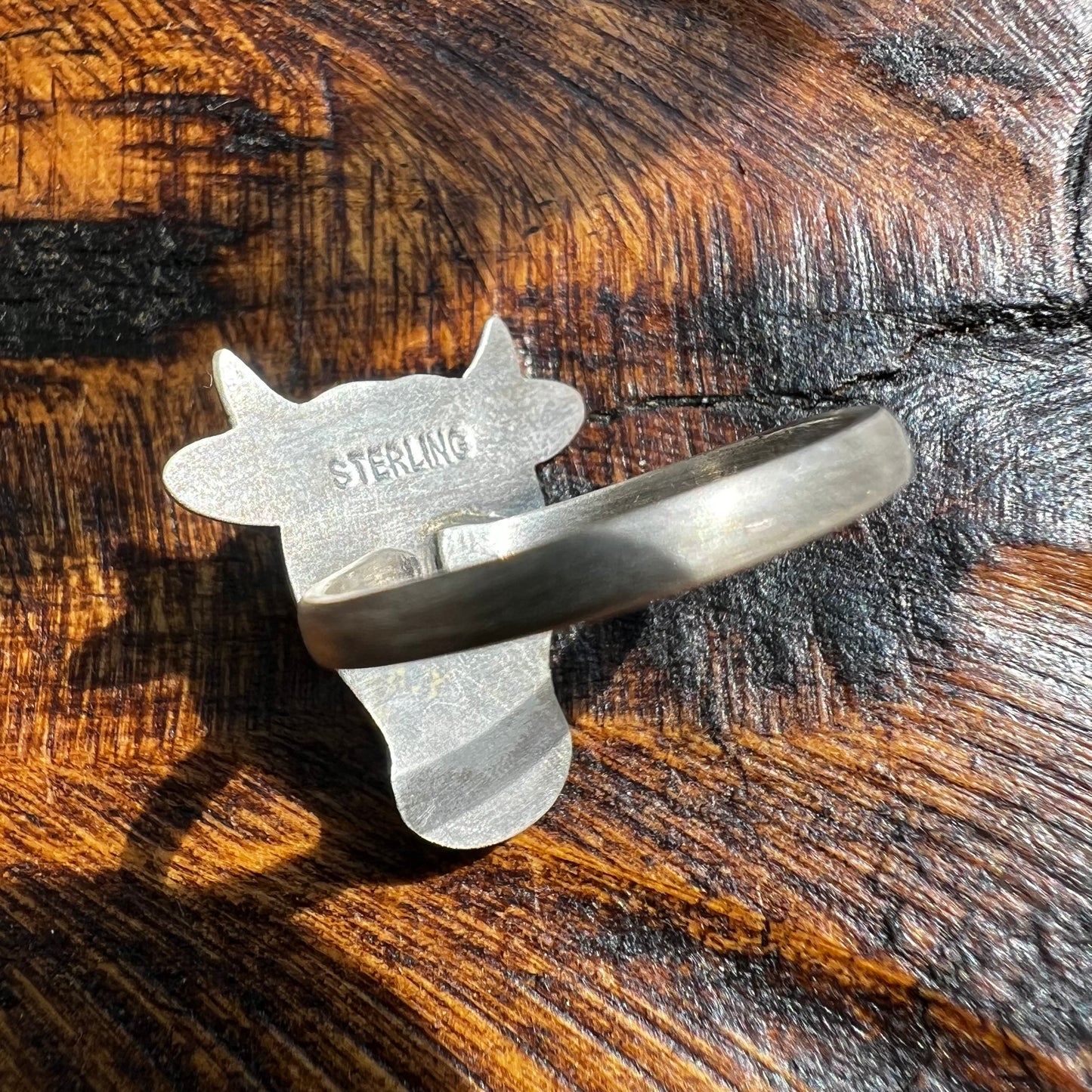Sterling Silver Queen Conch Cow Ring