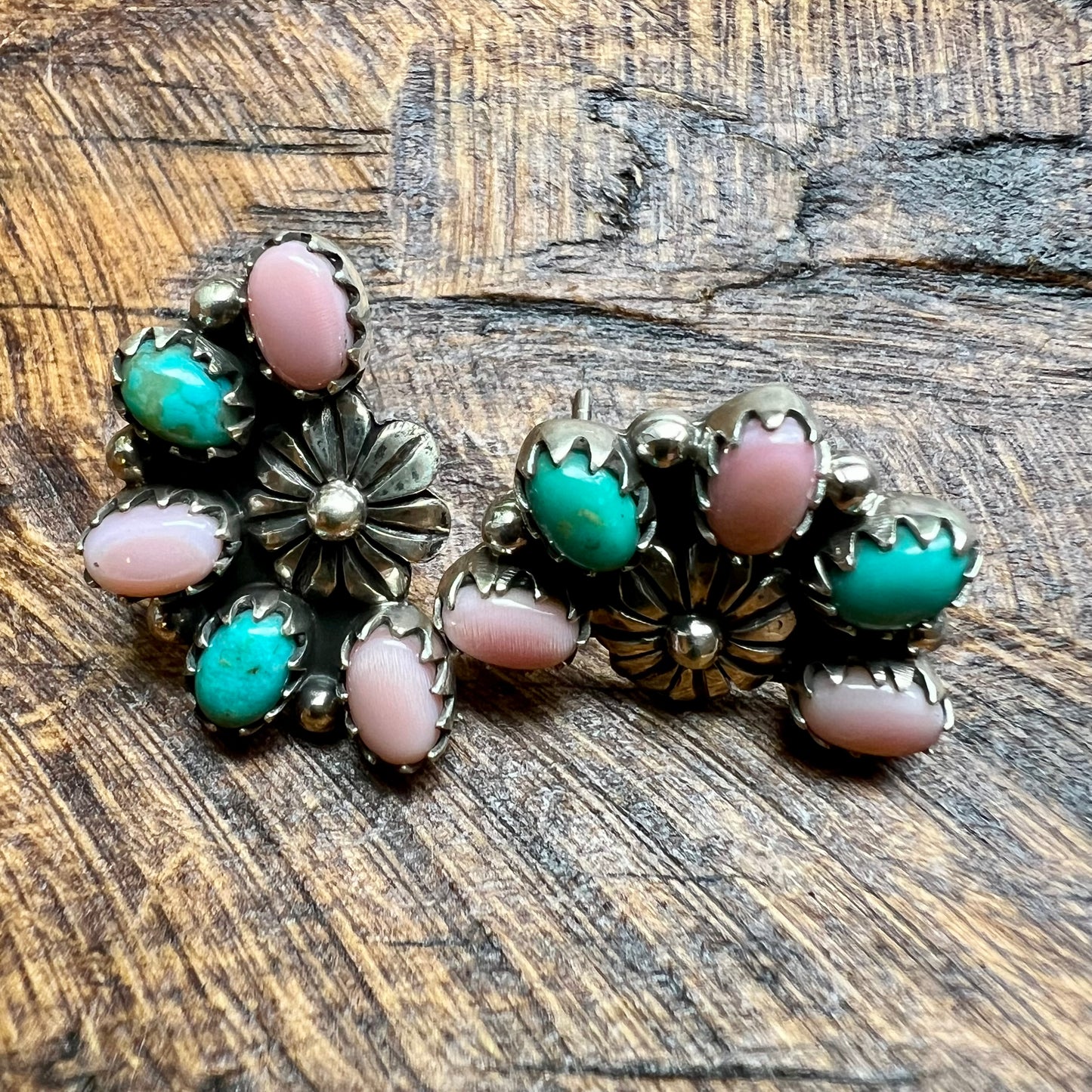 Sterling Silver Kingman Turquoise Pink Queen Conch Half Cluster Earrings