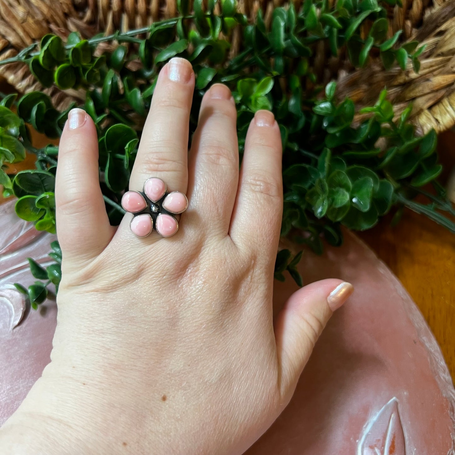 Queen Conch Flower Cluster Sterling Silver Ring – Size 8
