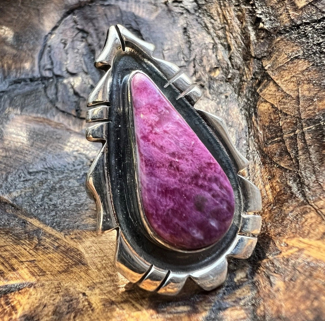 Purple Spiny Oyster Statement Ring in Sterling Silver