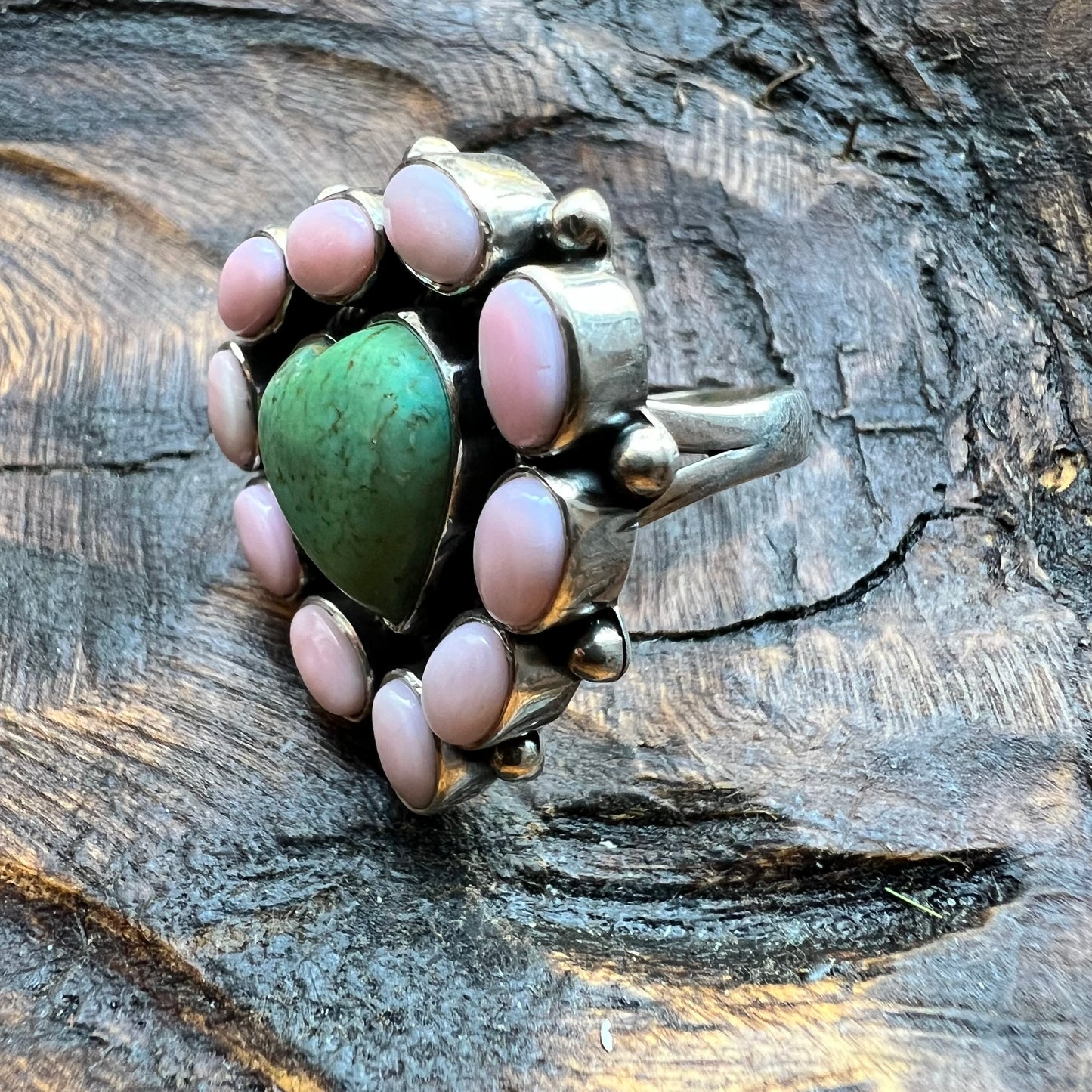 Kingman Heart & Queen Conch Cluster Ring — Sterling Silver Statement (Size ~9¼)