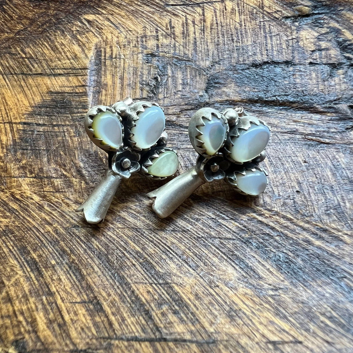 Sterling Silver Squash Blossom Earrings – Queen Conch & Sonoran Gold Or Mother Of Pearl