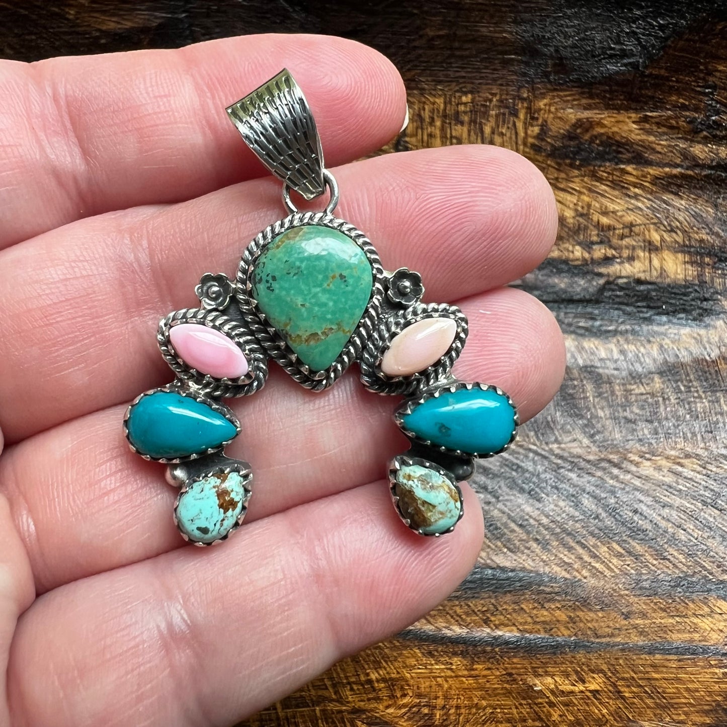 Kingman Turquoise & Queen Conch Naja Pendant