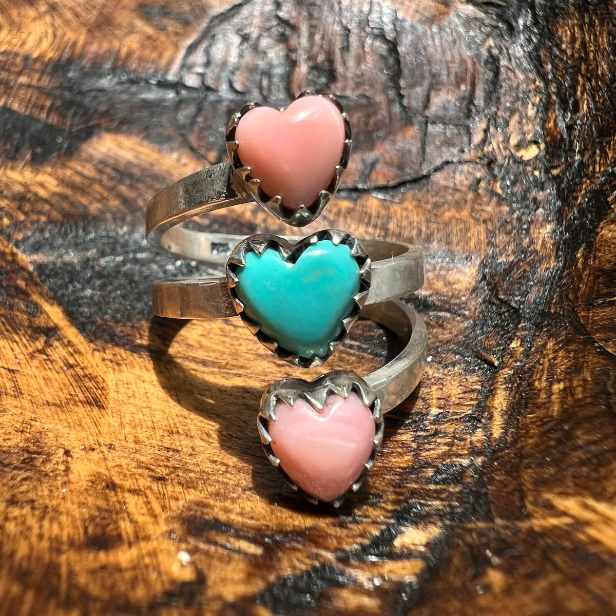 Sterling Silver Kingman Turquoise & Queen Conch Heart Wrap Ring