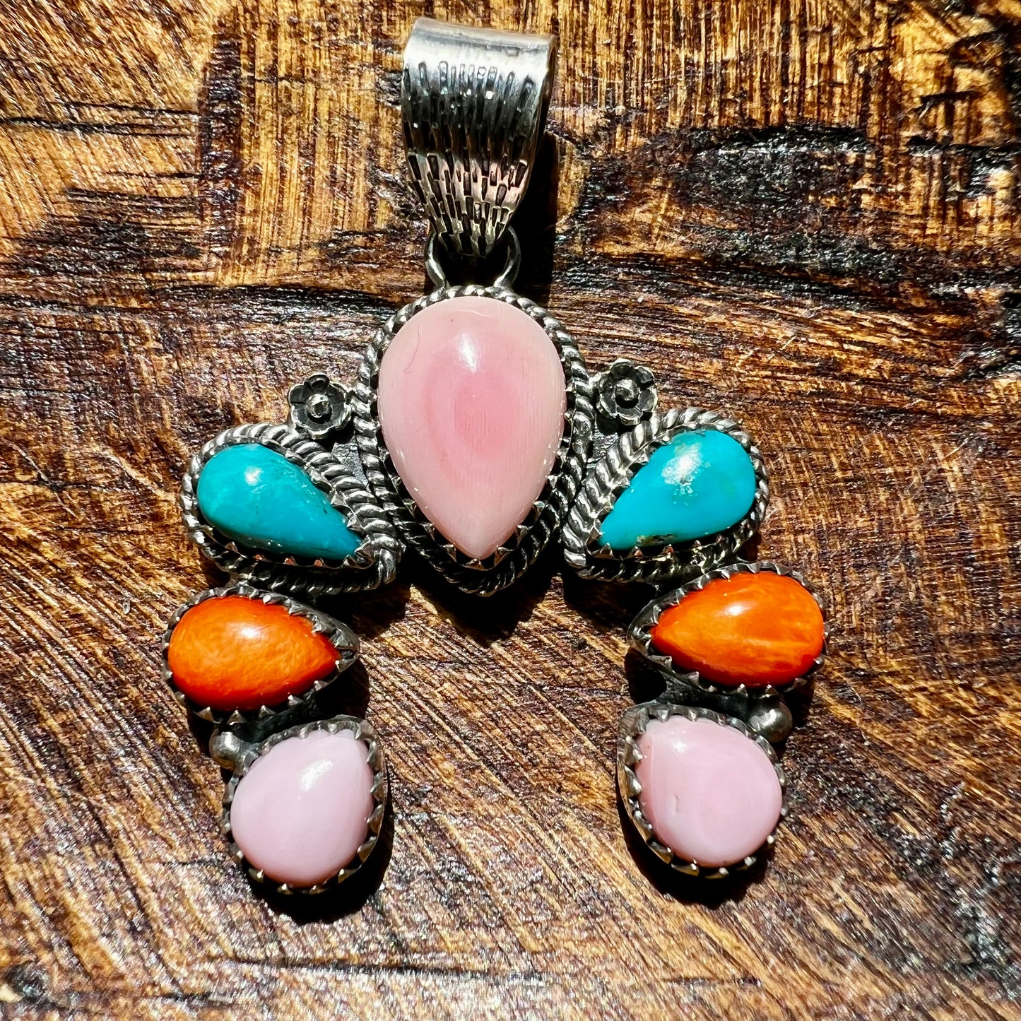 Queen Conch, Kingman Turquoise & Spiny Oyster Naja Sterling Silver Pendant