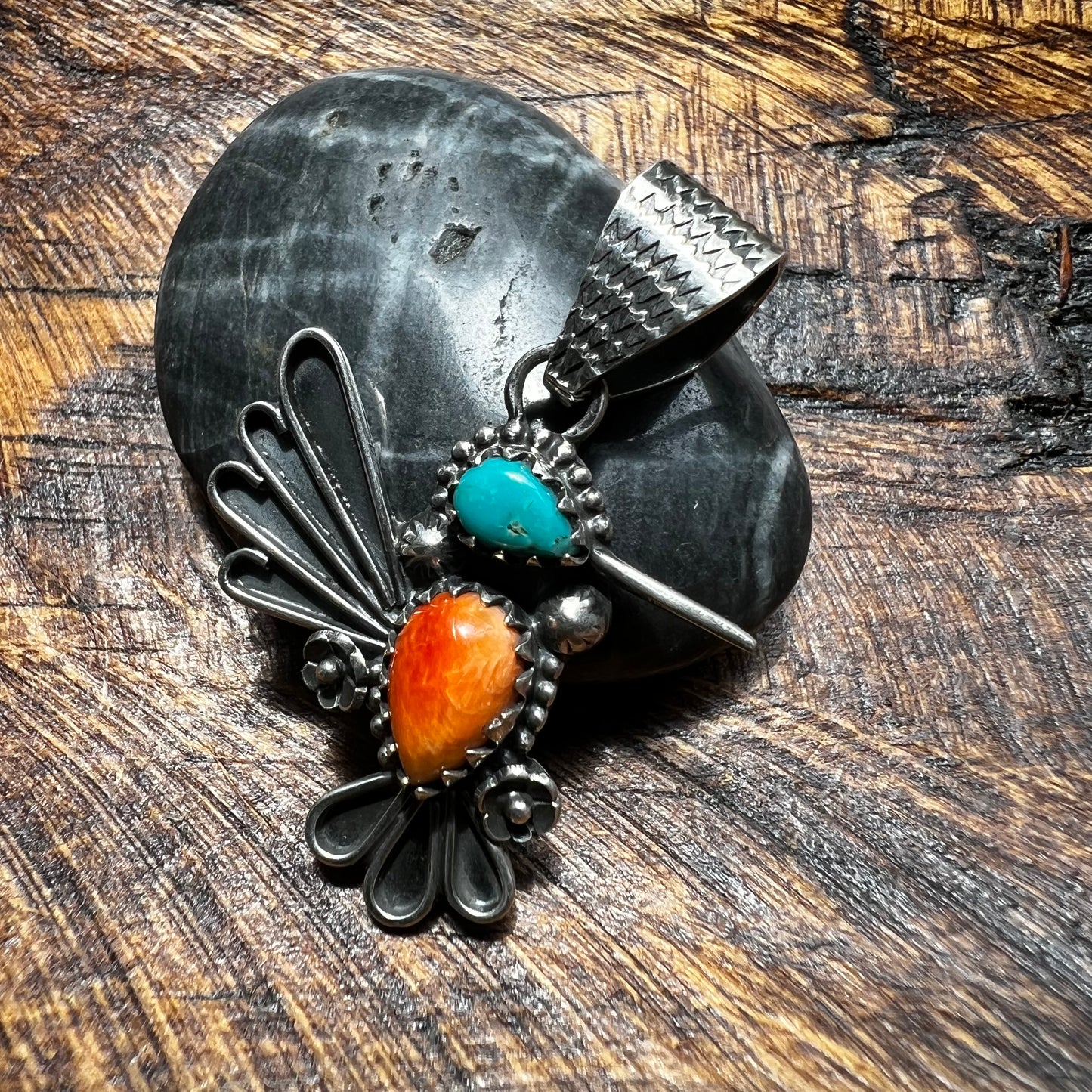 Turquoise & Spiny Oyster Hummingbird Sterling Silver Pendant