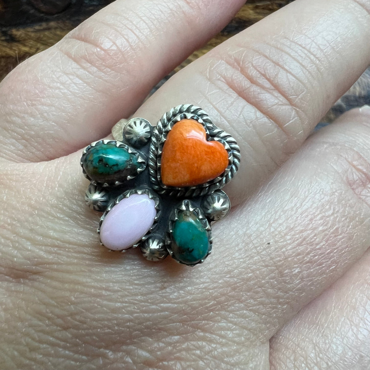 Sterling Silver Spiny Oyster, Kingman Turquoise & Queen Conch Cluster Ring – Size 9